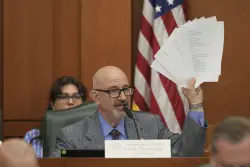 Texas Republicans Advance Plan To Redraw Congressional Maps