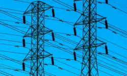 Letters: Power lines drive state’s energy cost, not clean energy
